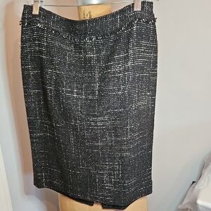 Ann Taylor Black and White Tweed Lined Pencil Skirt